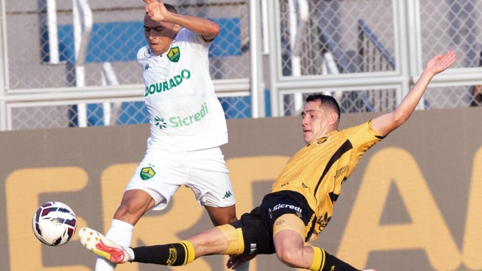 Cuiabá pela Série B do Campeonato Brasileiro 2025