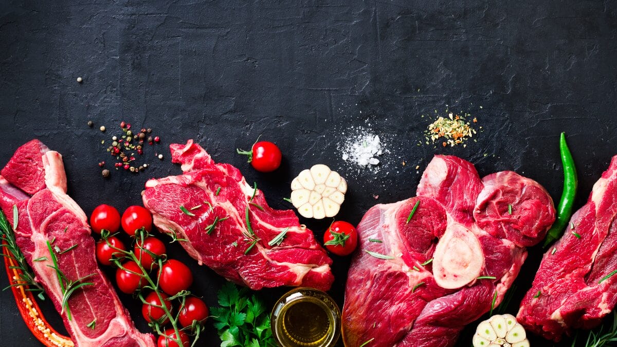 Vários cortes de carne