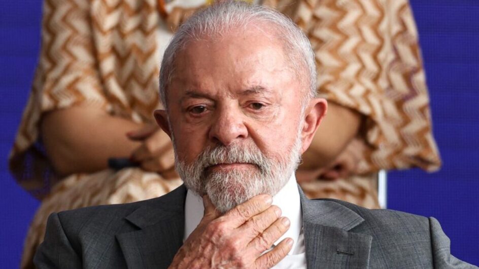 Brasília (DF), 17/11/2025 - O presidente Luiz Inácio Lula da Silva participa de cerimônia de envio do texto do novo Plano Nacional de Cultura (PNC) ao Congresso Nacional. Foto: Marcelo Camargo/Agência Brasil