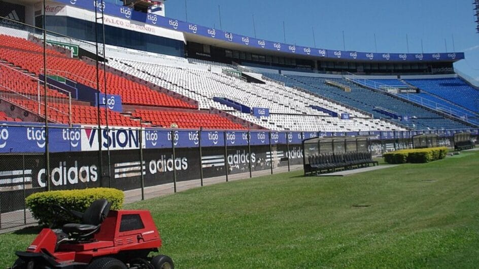 Estádio Defensores del Chaco