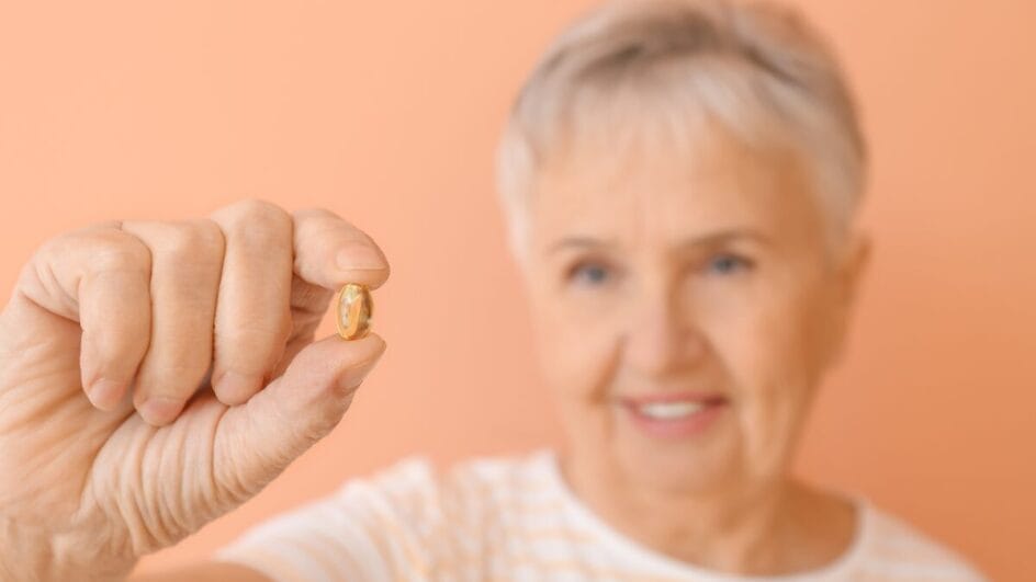 Estudo mostra como suplementos acessíveis melhoram a memória de idosos em 12 semanas