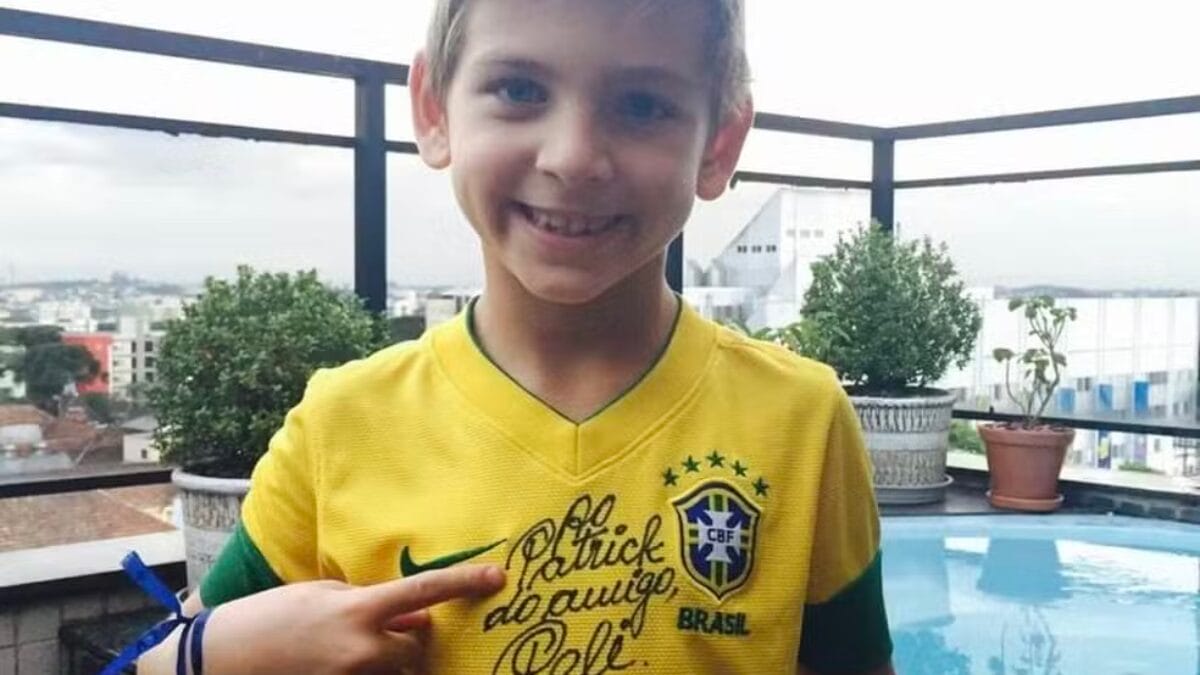 Filho de Giba e Cristina Pirv, Patrick gosta de futebol desde crian&ccedil;a