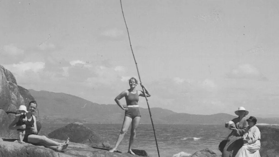 Foto de 1934 mostra família da baronesa Edla von Wangheim em Canasvieiras