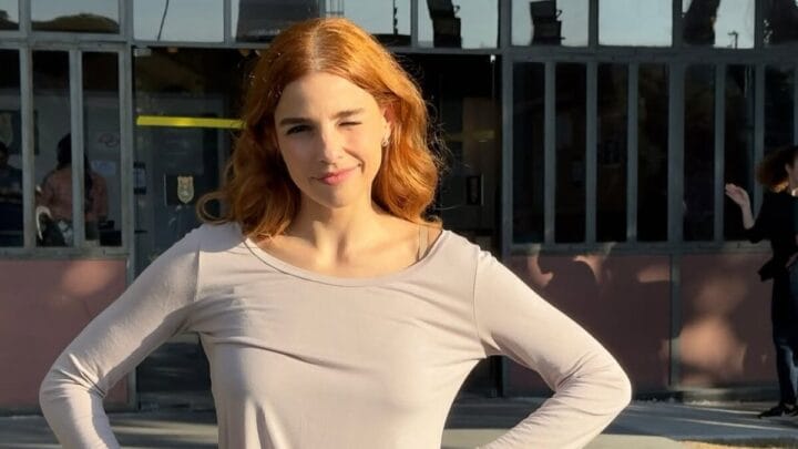 Atriz Gabriela Medvedovski, que interpreta Juquinha em Três Graças e tem diagnóstico de alopecia areata.