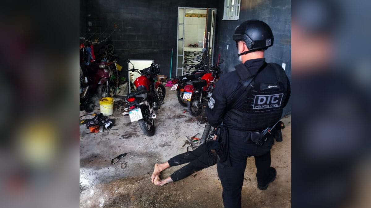 Após investigação da PCSC, um dos suspeitos pelo desaparecimento de Marcos Fillype Ferreira foi preso (Foto: PCSC, Reprodução)