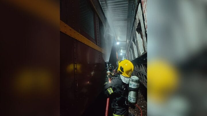 Incêndio trem