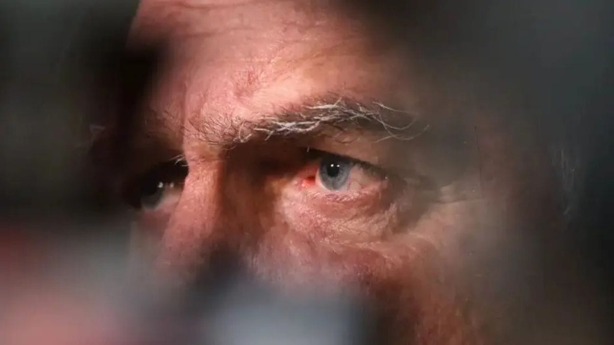 Olhar do ex-presidente Jair Bolsonaro