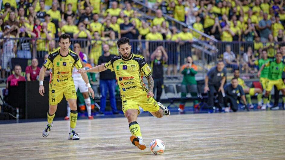 Jaraguá recebe o Blumenau