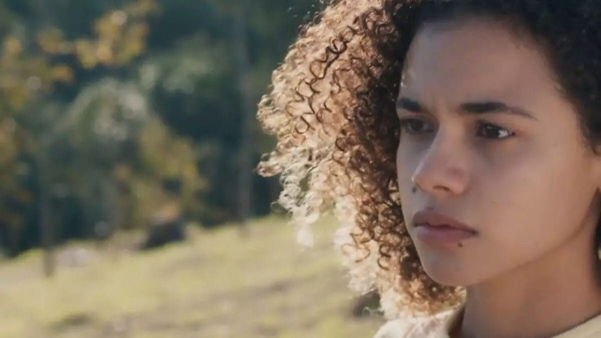 Joelly, personagem de Alana Cabral em Três Graças, novela das nove da Globo