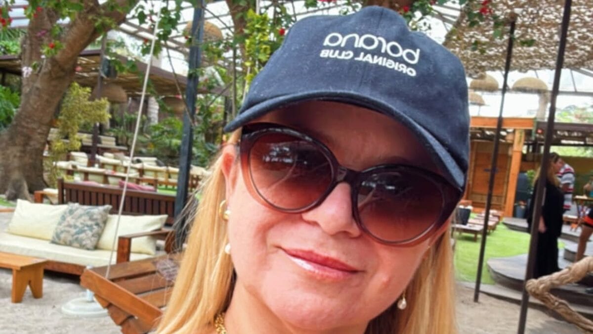 Mãe da atriz Mel Maia, Debora Maia