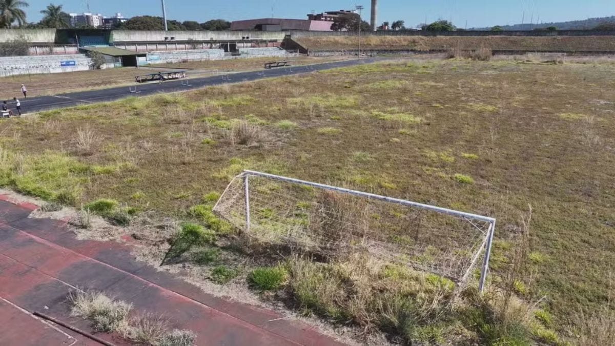 Estádio Augustinho Lima, onde treina o medalhista olímpico Caio Bonfim (Foto: TV Globo, Reprodução)