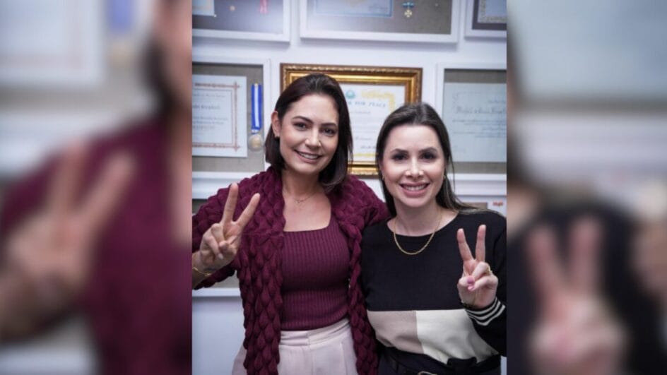 Michelle Bolsonaro se pronuncia a favor de Carol de Toni em meio a crise pela disputa eleitoral