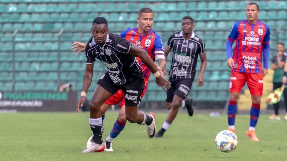 Primeiro jogo da semifinal é com mando do Figueirense (Foto: Patrick Floriani)