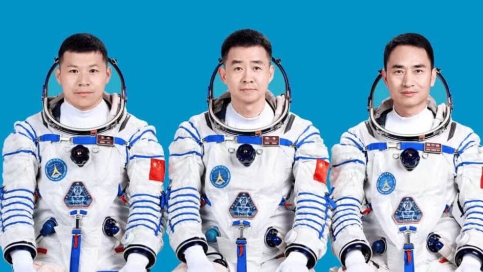 Astronautas chineses estavam no espaço desde abril (Foto: CNSA, divulgação)