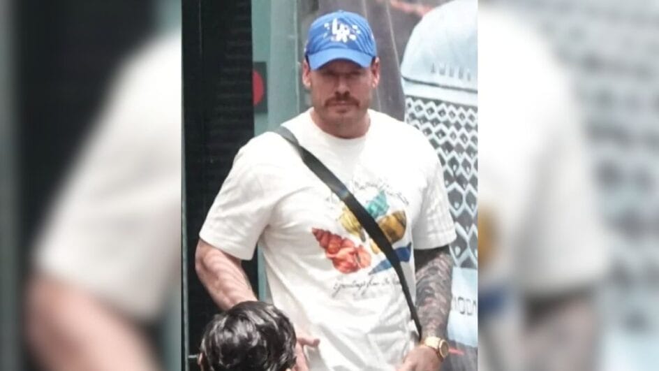 Ryan Wedding em foto divulgada pelo FBI