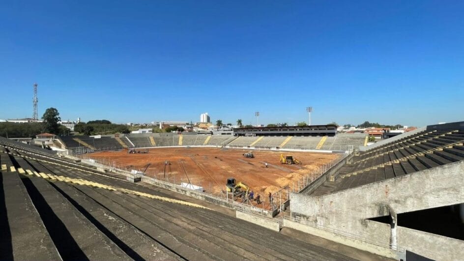 Estádio Carlos Colnaghi passa por reformas para o Paulistão 2026 (Foto: Luana Cruz)