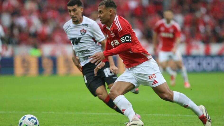 Vitória é o mandante da partida (Foto: Ricardo Duarte)