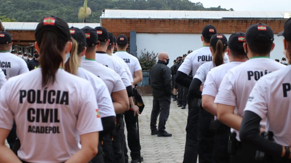 Polícia Civil anuncia nomeação de novos delegados e psicólogos em SC (Foto: Imagem Ilustrativa, Acadepol, Reprodução)