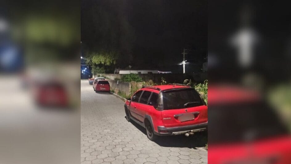 Homem teria ameaçado vítimas de acidente, segundo PM (Foto: PMSC, Divulgação)