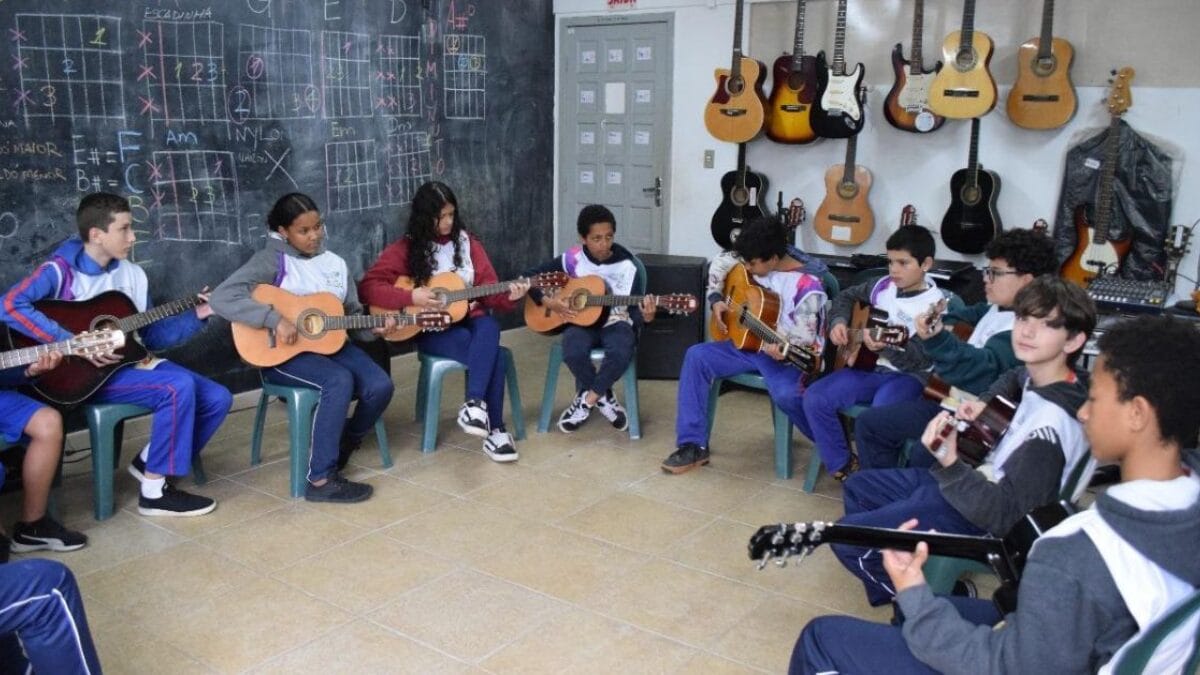 Há 76 anos, instituição promove educação para pessoas em vulnerabilidade social em Criciúma