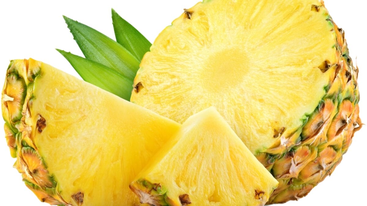 beneficios do abacaxi É uma excelente fonte de antioxidantes que protegem as células