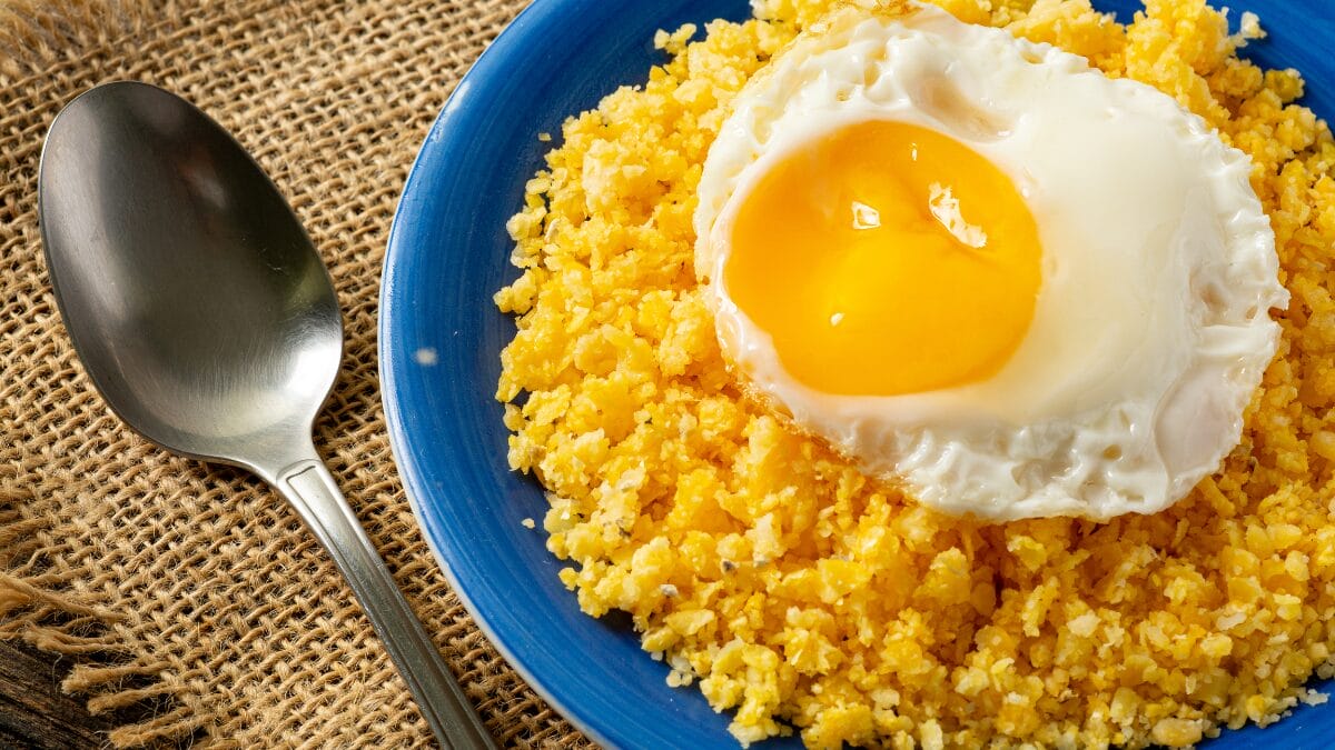 Cuscuz de prato fofinho: o sabor que vai transformar seu café da manhã