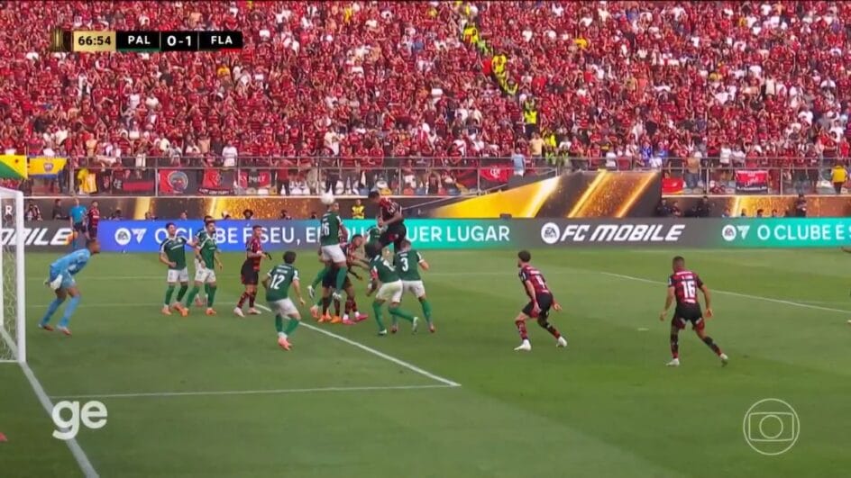 Gol do Flamengo, marcado por Danilo, o do título da Libertadores