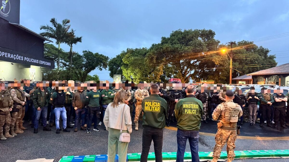 Megaoperação contra o tráfico mobiliza mais de 300 policiais na Grande Florianópolis (Foto: MPSC, Reprodução)