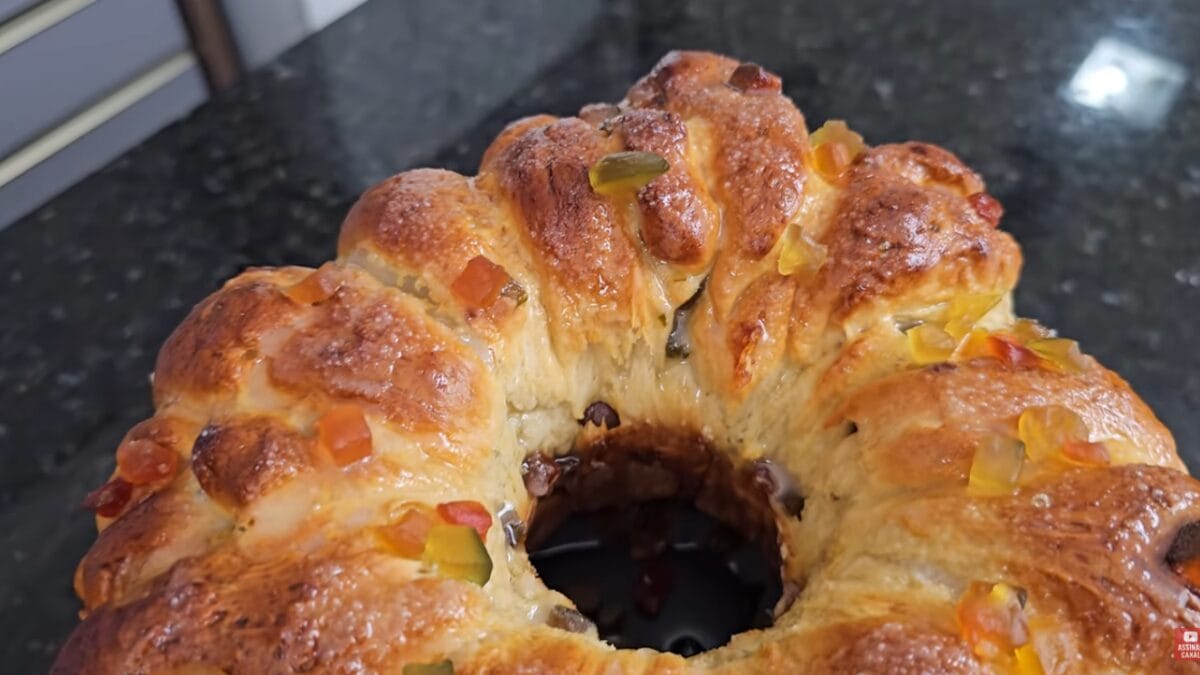 Rosca natalina assada