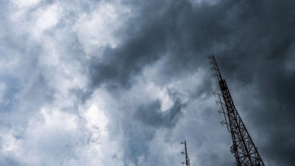 Tempo ainda fica fechado em Santa Catarina (Foto: Diorgenes Pandini, Arquivo DC)
