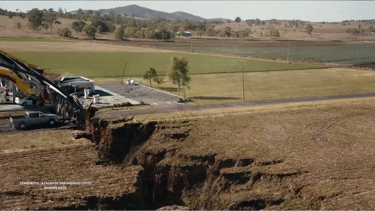 A geologia revela mudanças que levarão milhões de anos para se completar (Foto: Reprodução, Youtube)