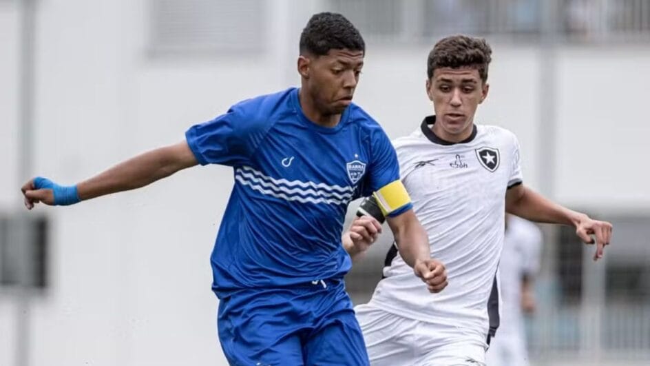 Competição ocorre no CT do Barra (Foto: Leo Piva, Copa Limonta Vitarit Grass)