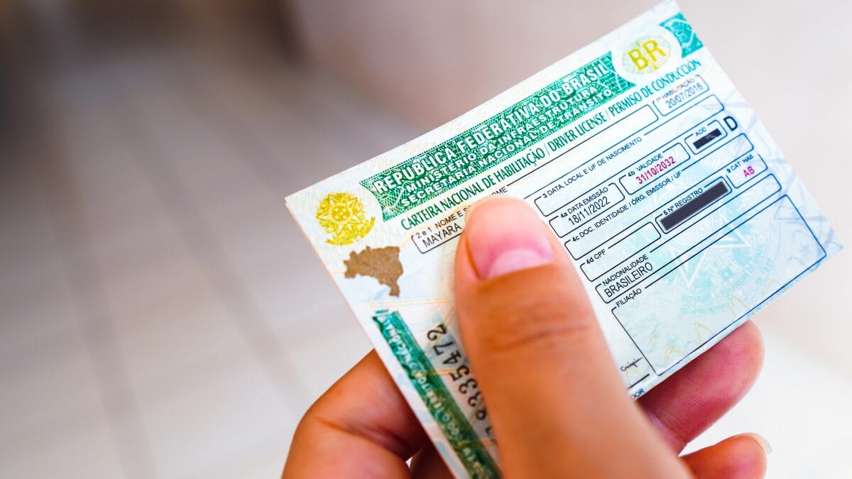 Confusão sobre CNH associação de SC prevê alta, governo promete economia de até 80%