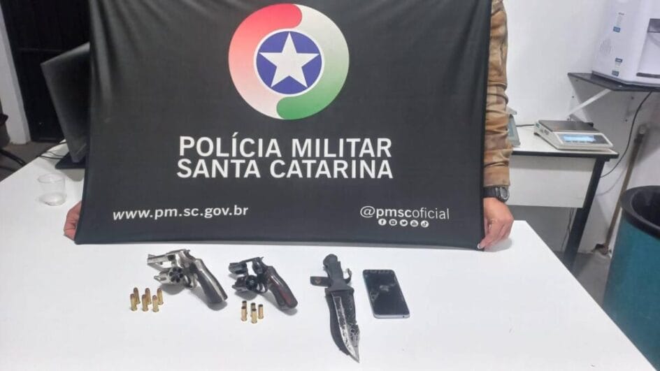 Armas apreendidas em Chapecó