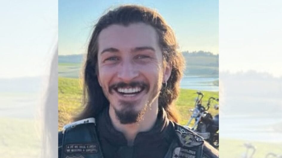 Motociclista morre após colidir contra árvore no centro de Chapecó