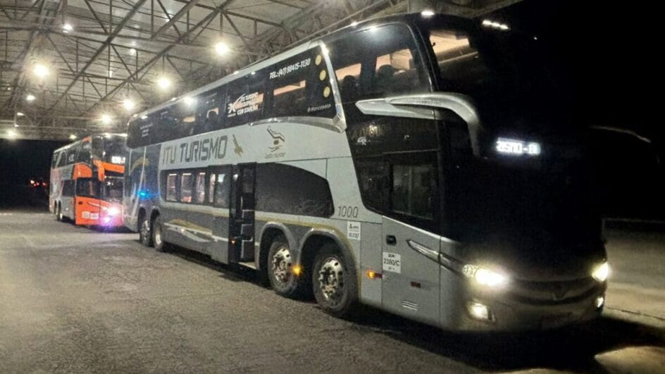 Ônibus que levava argentinos de forma ilegal