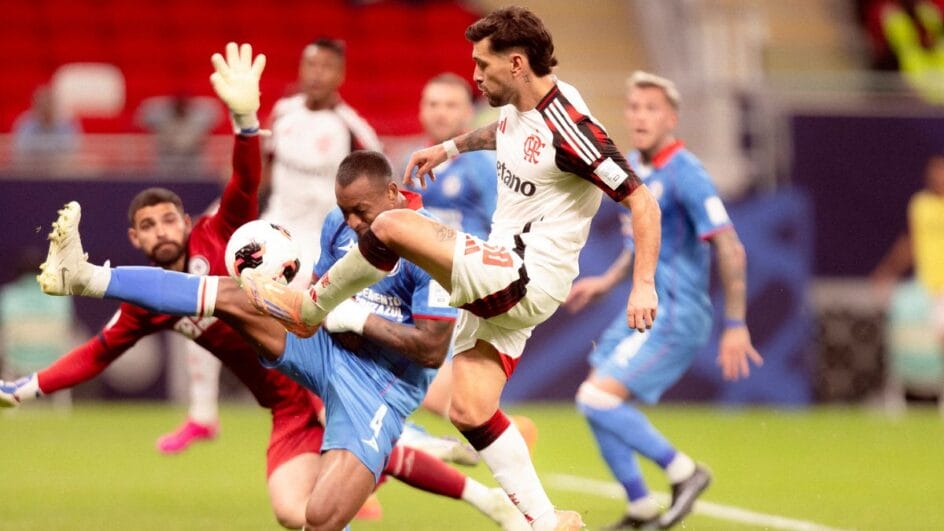 Flamengo vence o Cruz Azul pela Copa Intercontinental