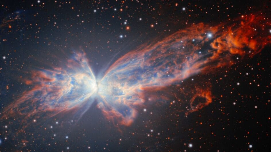 "Borboleta Cósmica" registrada por telescópio no Chile (Foto: NoirLab, divulgação)