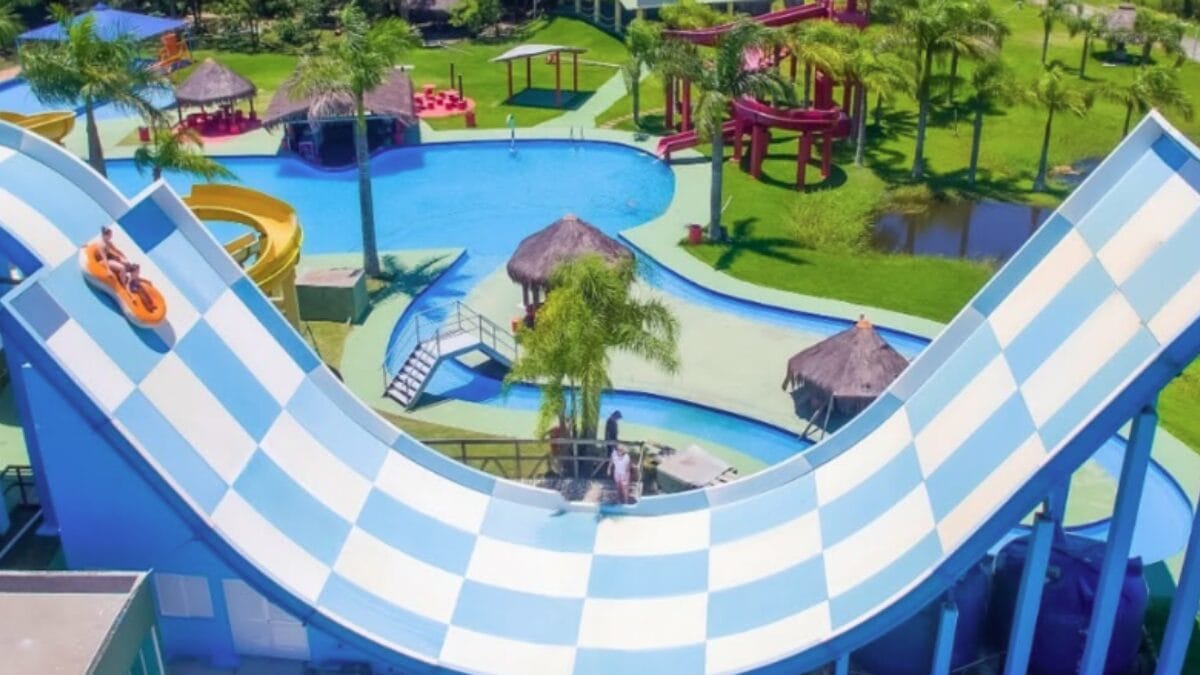 Parque aqu&aacute;tico em SC
