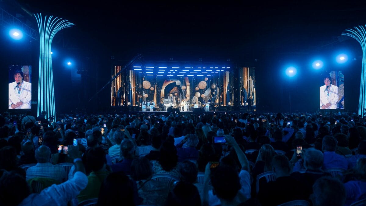 TV Globo apresenta Especial Roberto Carlos