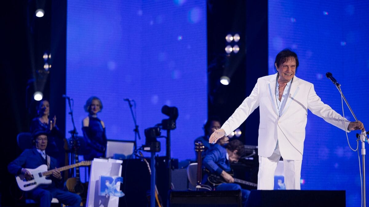 TV Globo apresenta Especial Roberto Carlos