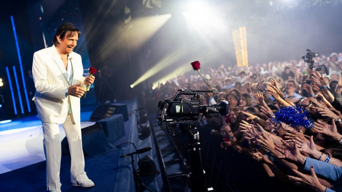 TV Globo apresenta Especial Roberto Carlos