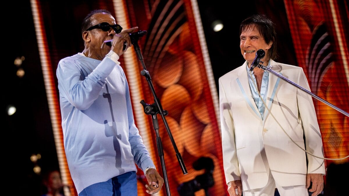 TV Globo apresenta Especial Roberto Carlos