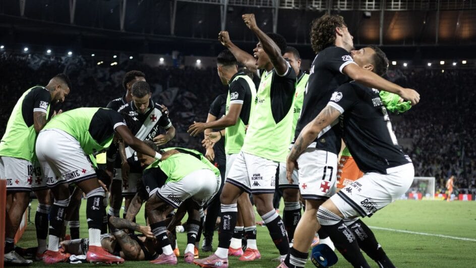 Jogo foi disputado no Maracanã (Foto: Matheus Lima)