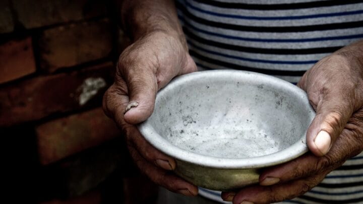 Entre a população 10% mais pobres, a renda cresceu 13,2% em um ano (Foto: Banco de Imagens)