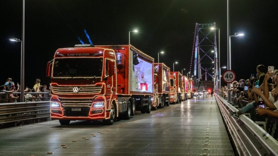 Em Florianópolis, caravana passará pela Ponte Hercílio Luz (Foto: Allan Carvalho, PMF)