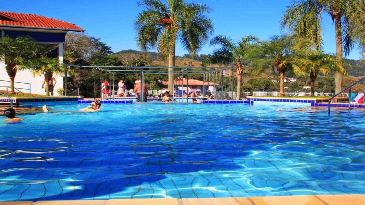 Parque de &aacute;guas termais em Piratuba