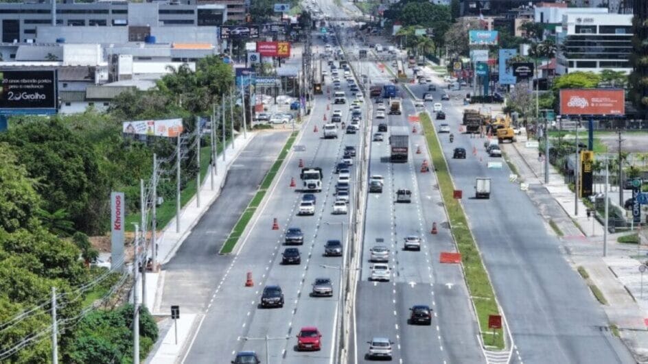 Cerca de 50% do trabalho está concluído, segundo o Governo do Estado (Foto: André Viero, NSC TV, Reprodução)