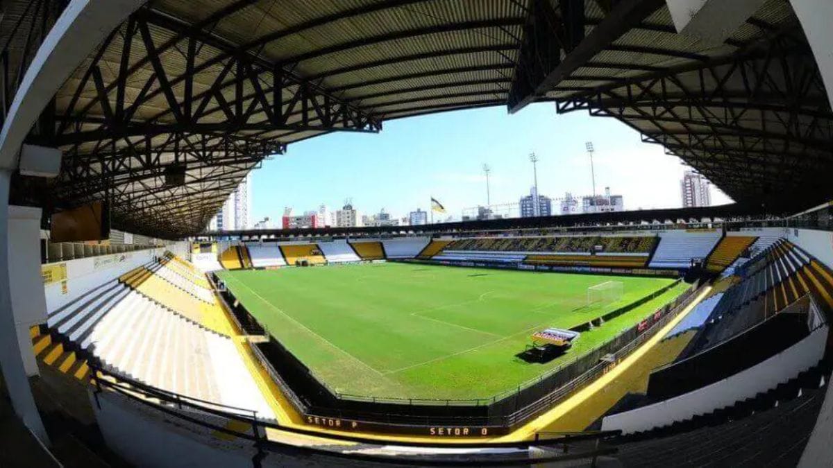 Times se enfrentam pelo Campeonato Catarinense (Foto: Divulgação, Criciúma EC)