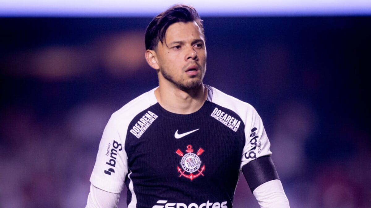 Ángel Romero com o uniforme do Corinthians